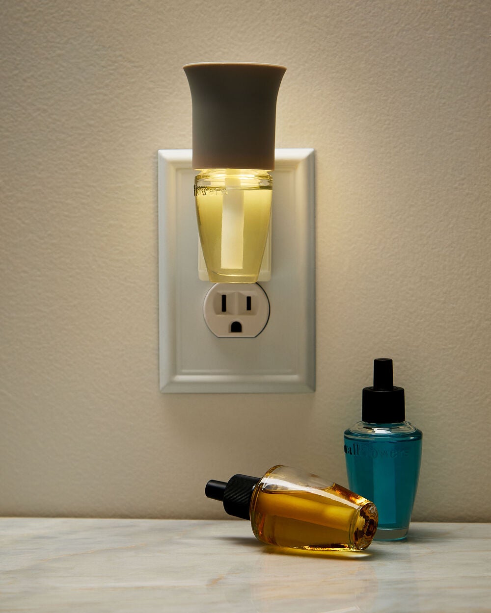 Gray Flare Nightlight Wallflowers Fragrance Plug - Image 5