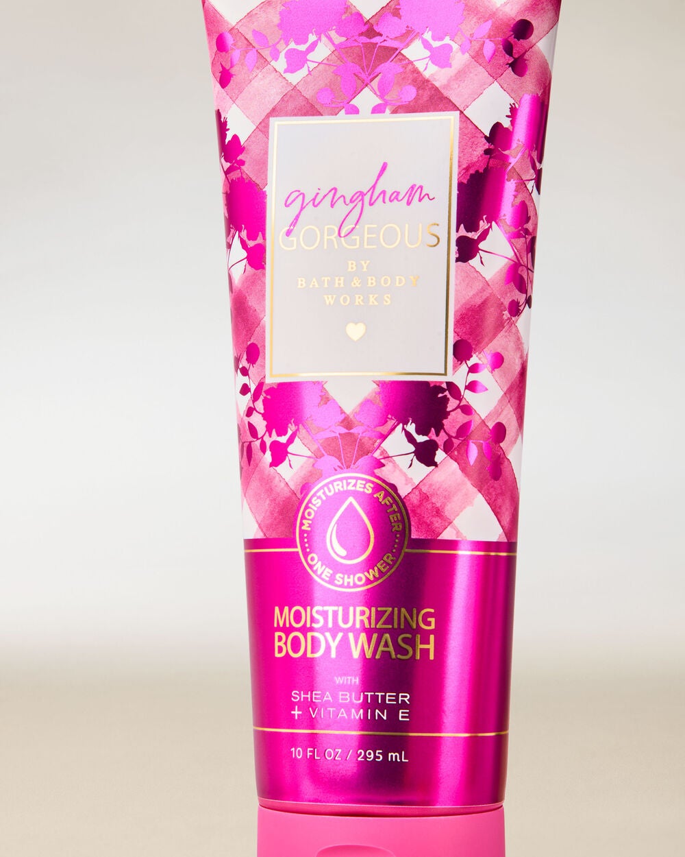 Gingham Gorgeous Moisturizing Body Wash - Image 2