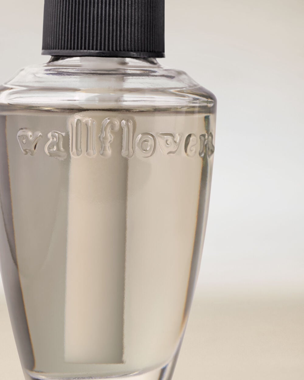 Laundry Day Wallflowers Fragrance Refill - Image 2