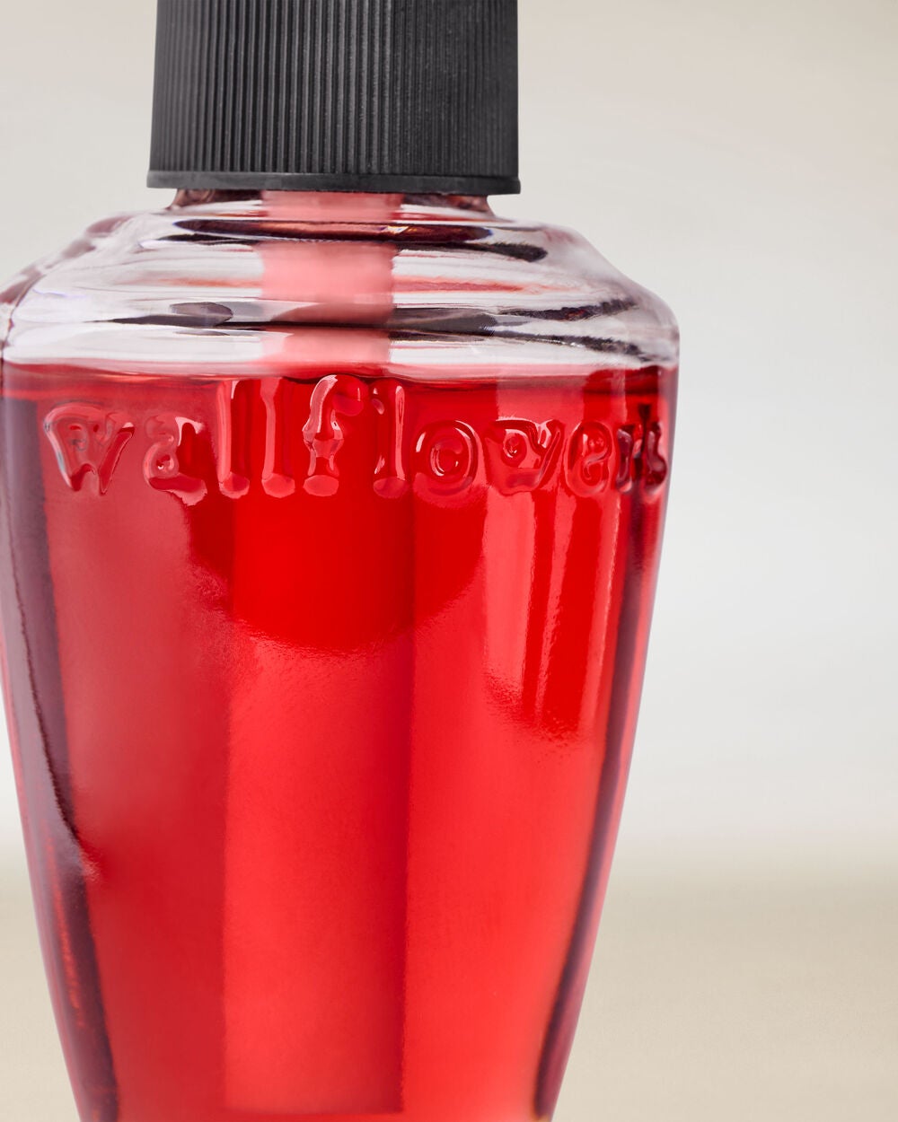 Strawberry Pound Cake Wallflowers Fragrance Refill - Image 2