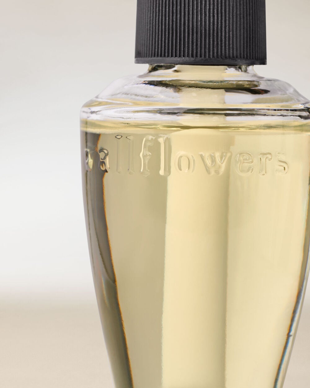 Whipped Honey & Vanilla Wallflowers Fragrance Refill - Image 2