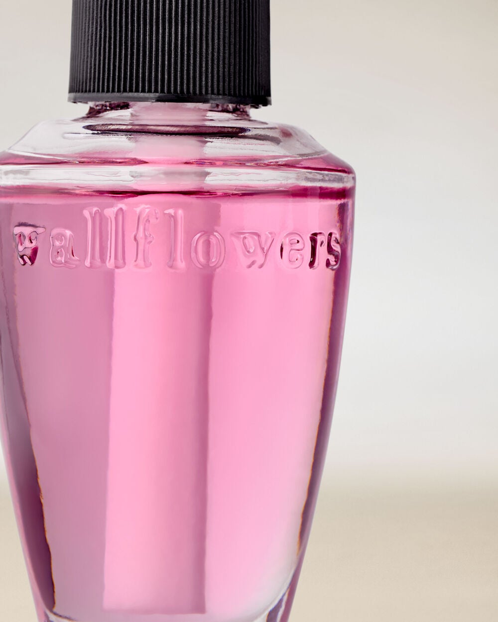 Guava Coconut Margarita Wallflowers Fragrance Refill - Image 2