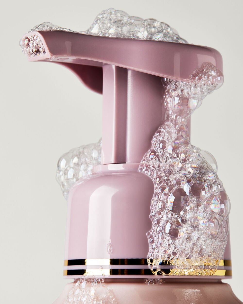 Raspberries & Whipped Vanilla Gentle & Clean Foaming Hand Soap - Image 4