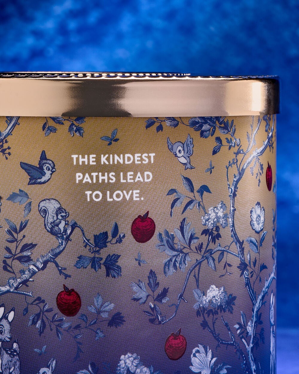 Snow White 3-Wick Candle - Image 6
