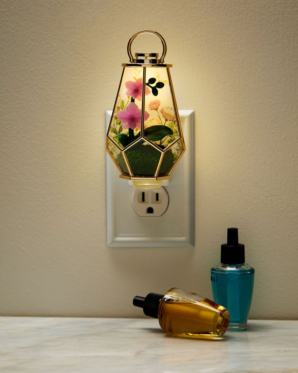 Orchid Terrarium Scent Control? Nightlight Wallflowers Fragrance Plug - Image 5