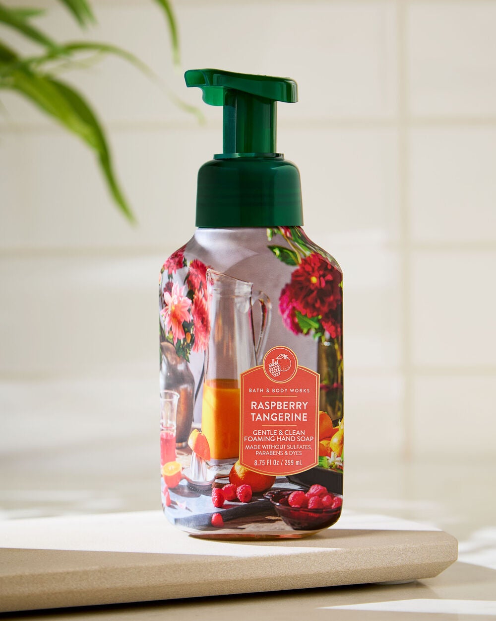 Raspberry Tangerine Gentle & Clean Foaming Hand Soap - Image 6