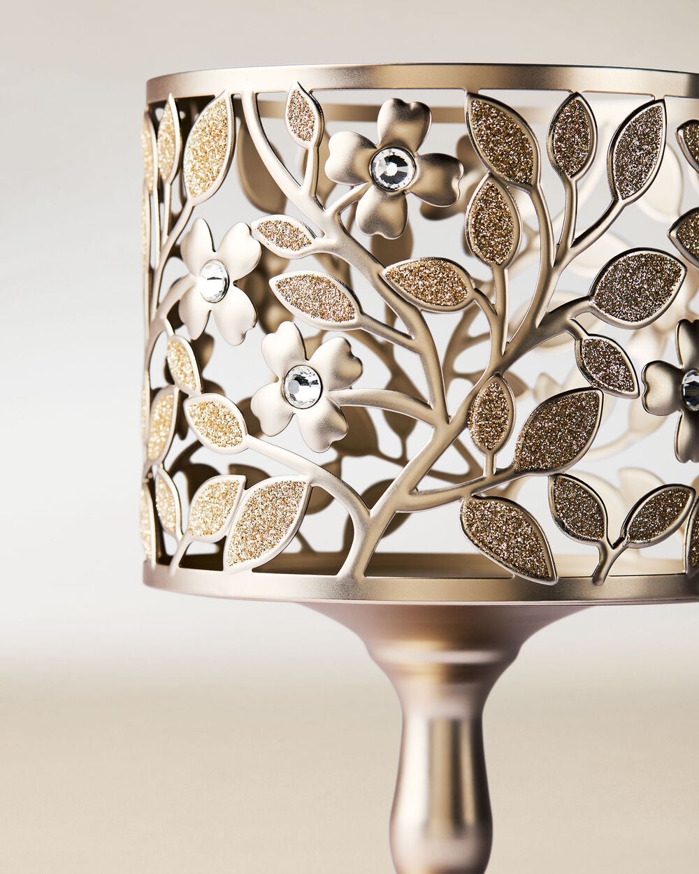 Dogwood Pedestal 3-Wick Candle Holder - Image 2