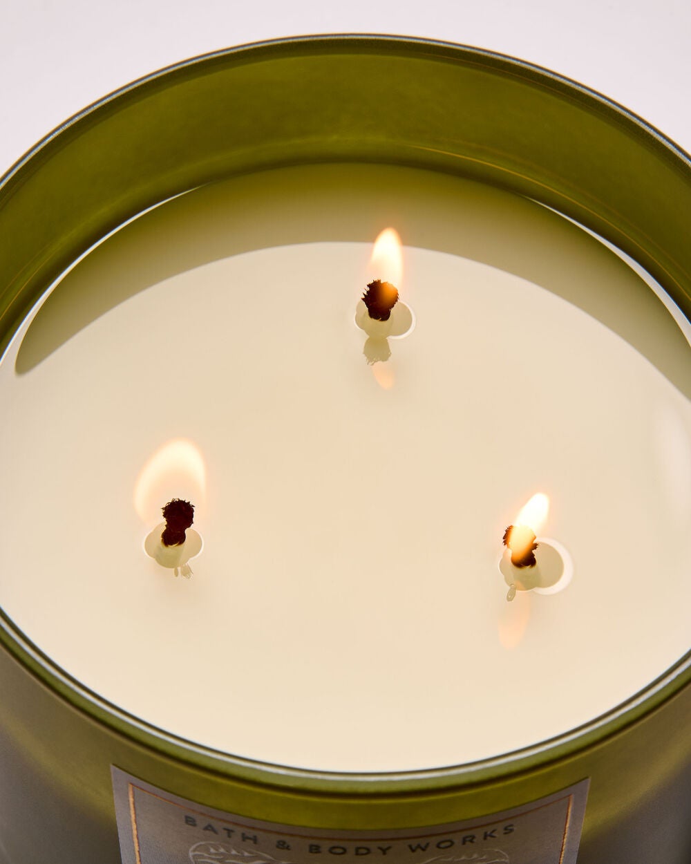 Spring Apple 3-Wick Candle - Image 5