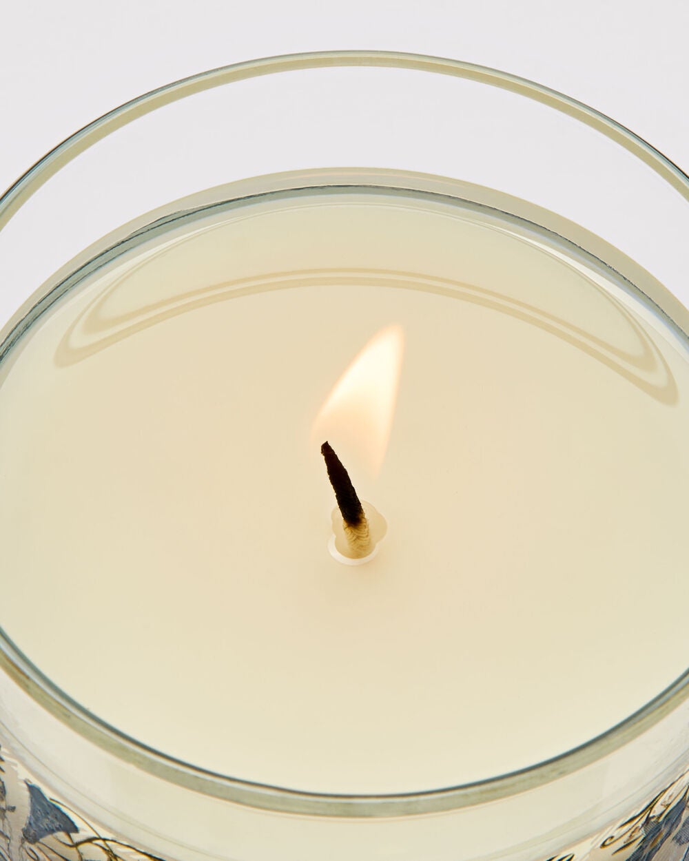 Clothesline Breeze Single Wick Candle - Image 5